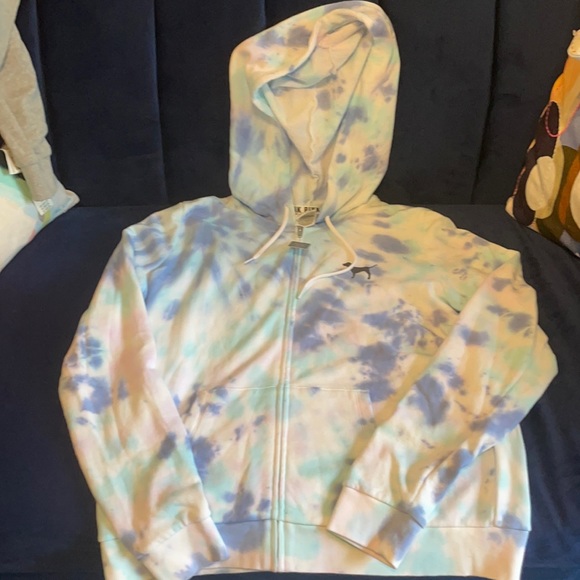 NWT VS PiNK Tie Dye Hoodie